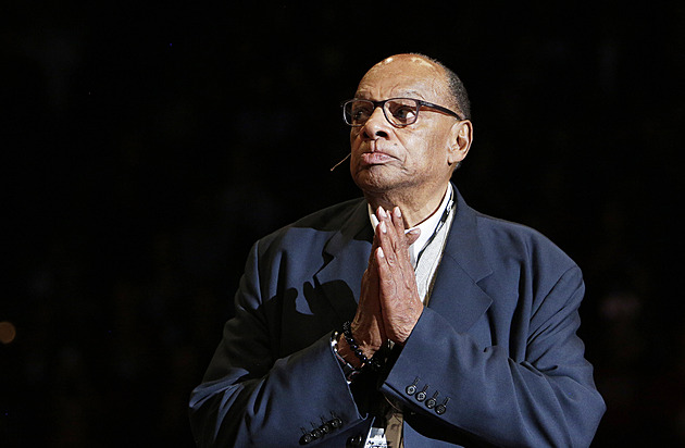 Průkopník i mentor. Zemřel muž, co dohodl Jordanovi přelomový kontrakt s Nike
