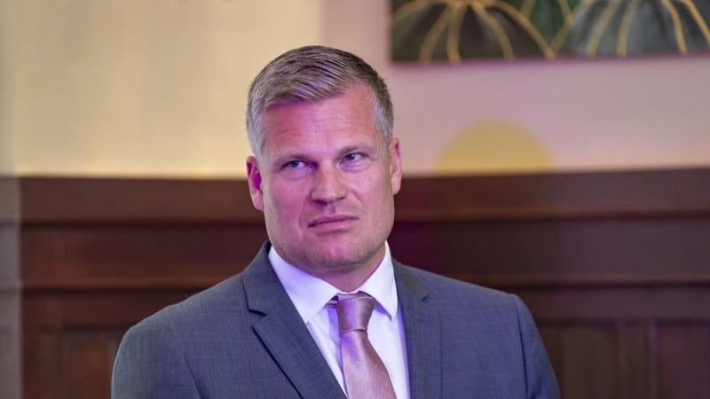 Co se píše v zahraničí o Česku? Turek flirtuje s neonacismem a Babiš dovolenkuje