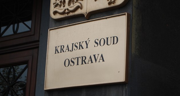 Bleskový soud. Muž zpronevěřil přes třicet milionů, půjde na čtyři roky do vězení