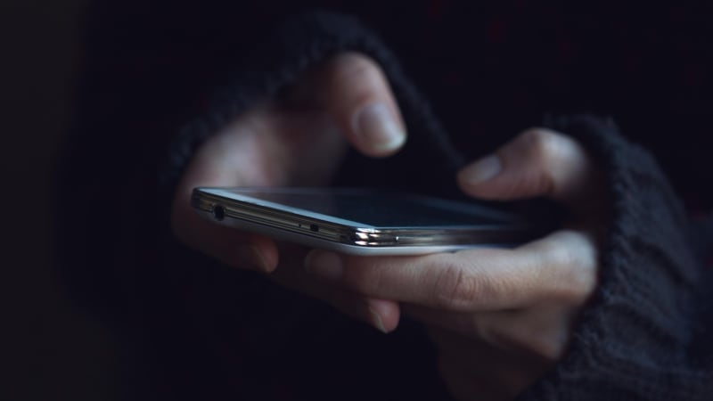 Kauza Rajchl: „Dávej pozor na chodníku.“ Aktivistovi z týmu Oganesjana mají chodit výhrůžky