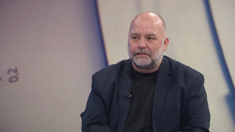 Jelínek: Prezident na Národní třídě přestřelil. Měl by si dát pozor, má jedinou možnost