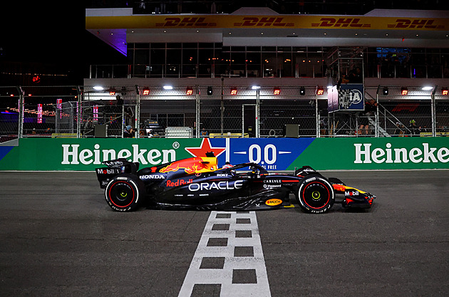 Šok v boji o titul F1. Verstappen v Las Vegas vyhrál, Norris byl diskvalifikován