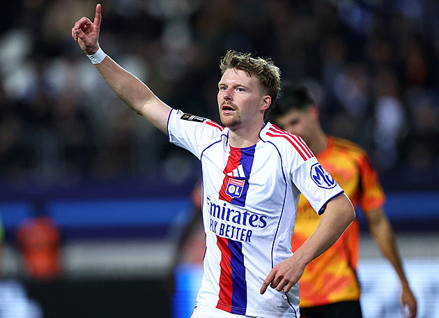 Šulc první před Schickem. Ve Zlatém míči má hlasy jedenáct slávistů a jeden sparťan