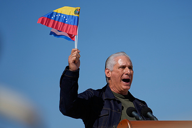 Na Kubě jde do tuhého. Zbídačenému ostrovu hrozí po pádu Madura kolaps