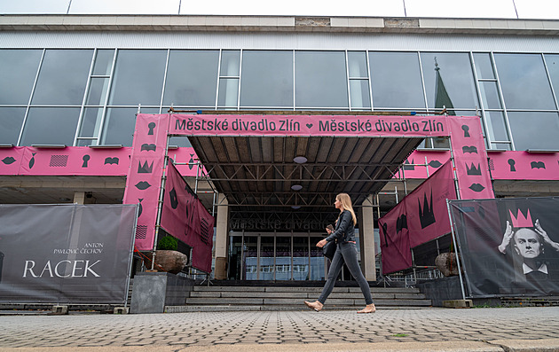 Zlín chystá opravu fasády budovy Městského divadla, začít může už v létě