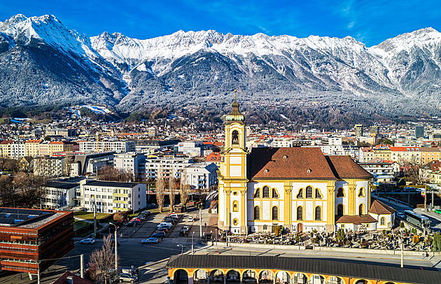 Jarní prázdniny bez front. Víme, proč vyměnit české hory za Innsbruck