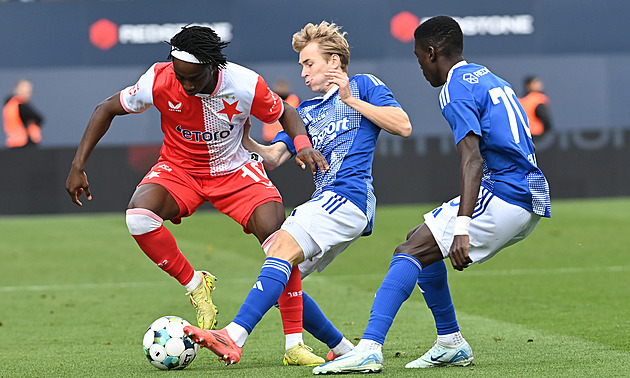 ONLINE: Slavia - Olomouc 0:1, hosté rychle vedou, trefuje se Sejk