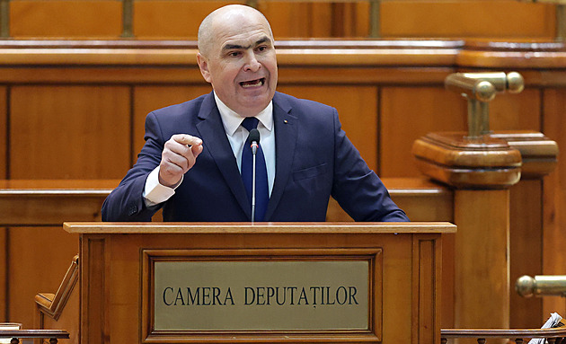 Rumunský parlament vyjádřil nedůvěru vládě. Zemi čekají další složitá vyjednávání