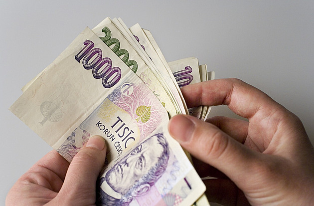 Podnikáte a hledáte přivýdělek? Proč dát přednost zkrácenému úvazku před dohodou