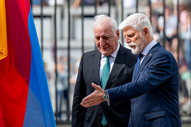Pavel přijal arménského prezidenta. Ocenil, že země snižuje závislost na Rusku