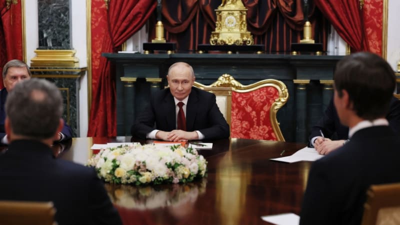 Putin jednal s Američany, na řadě je Kyjev. Máme nápad, jak dosáhnout míru, slibuje Trump