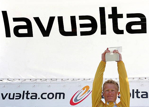 Dívá se hlava státu, vyhrajte! Jak Vinokurov s pomocí premiéra jel pro celou zemi