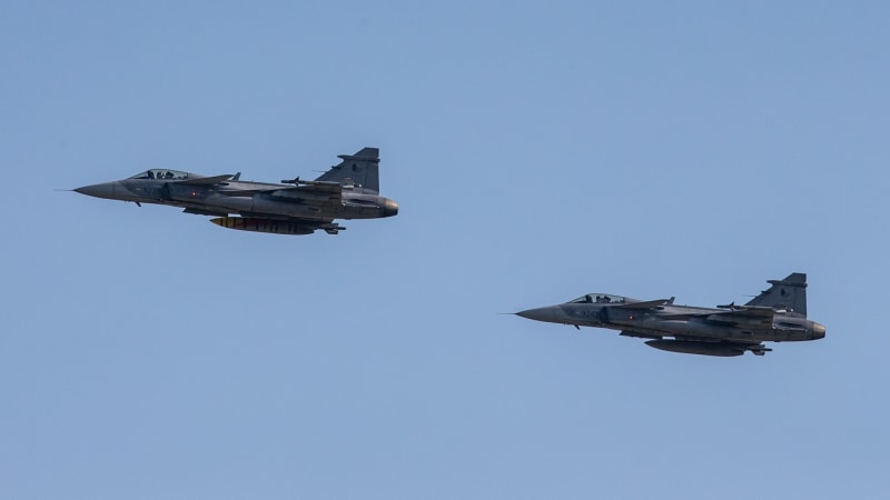 Poplach na letišti ve Vilniusu zastavil provoz. Kvůli dronové hrozbě startovala stíhačka NATO