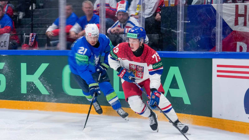 Hokejista Galvas předvedl v zámoří dvě parádní akce. Jakou má šanci zakotvit v NHL?