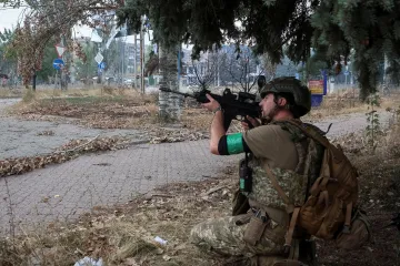 Ukrajina zahájila u Lymanu protiofenzivní operace, potvrdil ukrajinský velitel