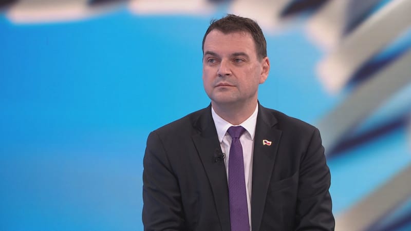 Macinka: Stanjurův rozpočet byl nereálný a vymyšlený. Prozradil, kdy půjde na Hrad
