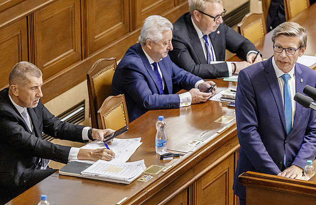 Tahle země není a nebude Babišistán, řekl Kupka k hlasování o nedůvěře vládě