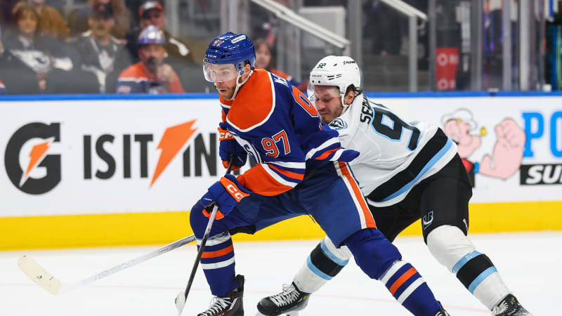 McDavid čaroval jen jednou. Vejmelka vychytal výhru Utahu proti Edmontonu a byl za hvězdu