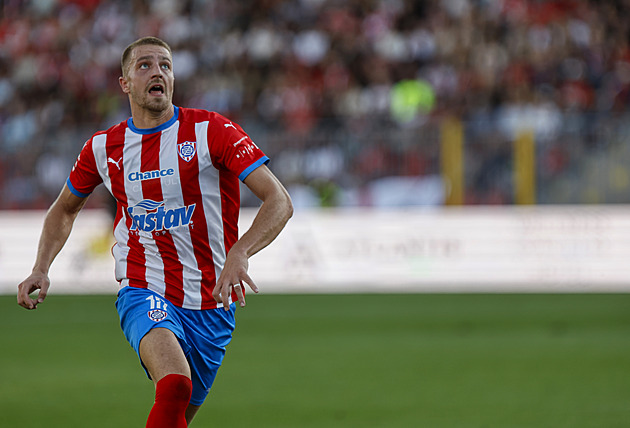 Chtěl bych hrát jako Kane. Denia nám přivezl jamón, vypráví Vašulín