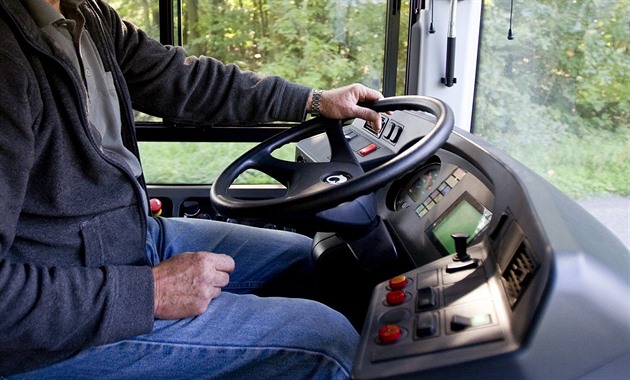 U Brna zkoušejí nový způsob cestování. Místo autobusu dorazí auto na objednávku