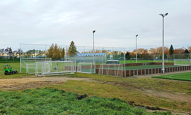 Později, ale bude. Proměna tréninkového centra Složiště začne hřišti na fotbal